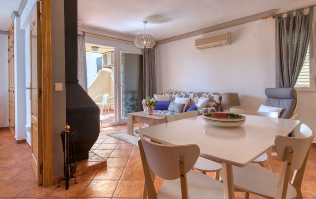 La Felicidad - Photo 2