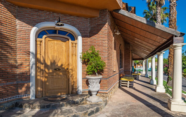 El Balcon - Photo 36